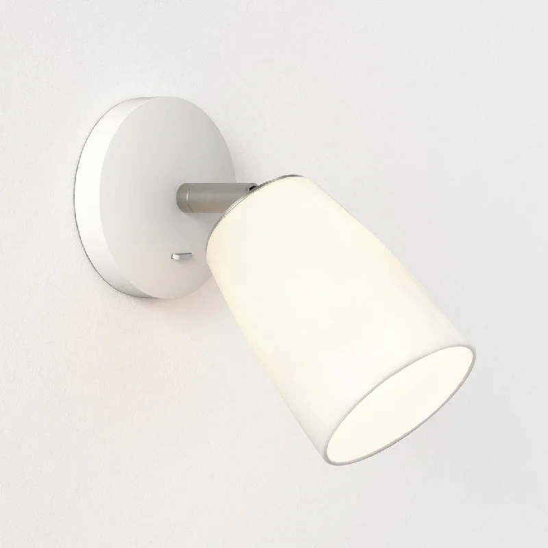Track lighting for creating a focal pointvictorian style wall lamps with intricate metalwork for traditional entrywaysCarlton Wall Light- Porcelain