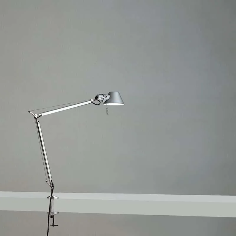 Track lighting for highlighting bookcasesArtemide TOL005 Tolomeo Mini Max 100W E26 Aluminum Table Light with Clamp Track lighting for highlighting bookcasesArtemide TOL005 Tolomeo Mini Max 100W E26 Aluminum Table Light with Clamp