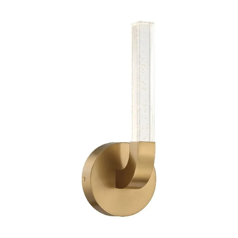 Track lighting with a chunky, bold designDel Mar LED Wall Sconce